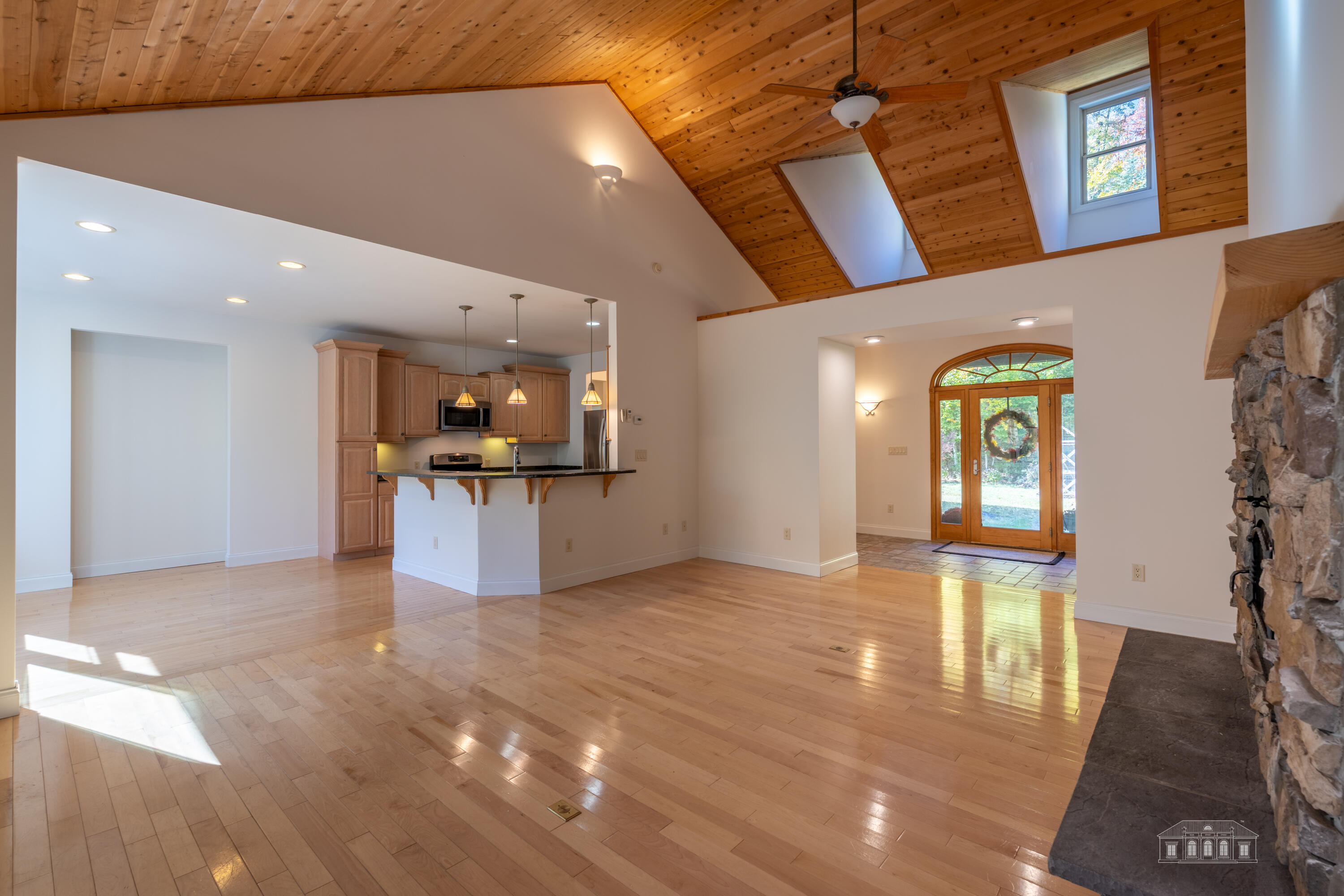22 Lambs Way Lake Placid NY 12946