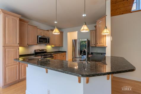 22 Lambs Way Lake Placid NY 12946