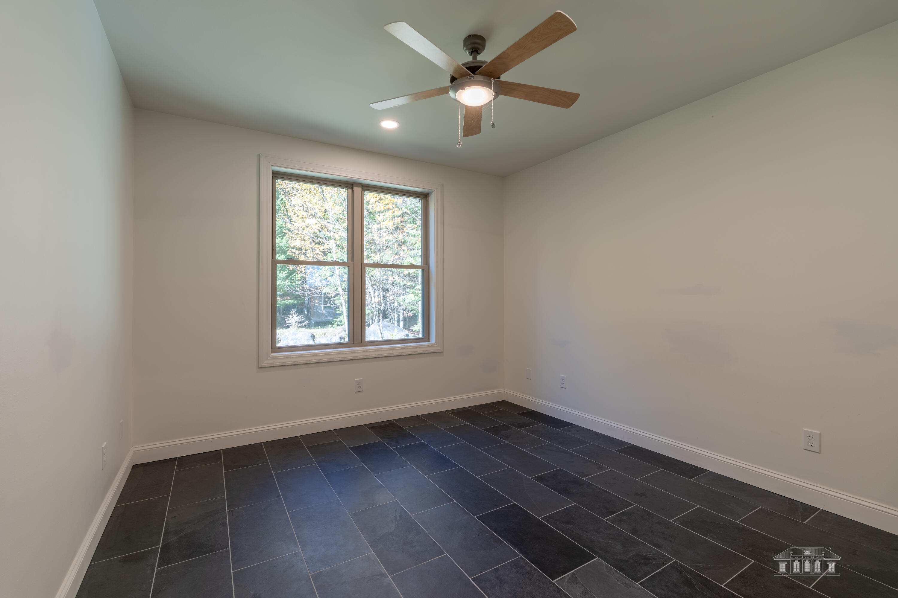 22 Lambs Way Lake Placid NY 12946