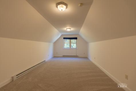 22 Lambs Way Lake Placid NY 12946