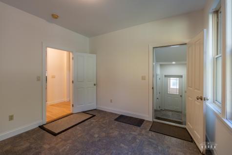 22 Lambs Way Lake Placid NY 12946