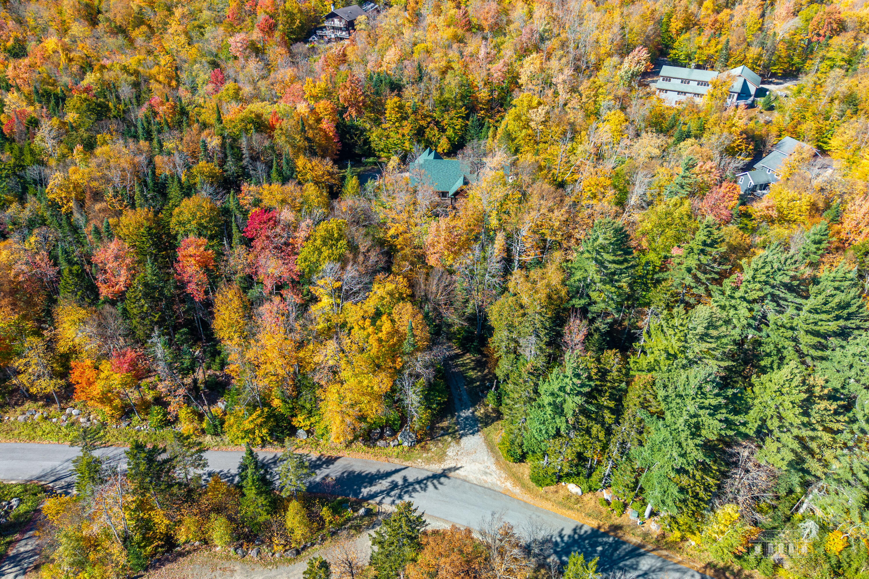 22 Lambs Way Lake Placid NY 12946