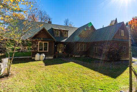 22 Lambs Way Lake Placid NY 12946