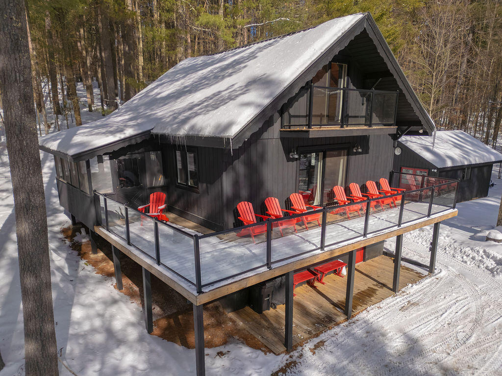 19 Hochsteig Lane Jay NY 12941