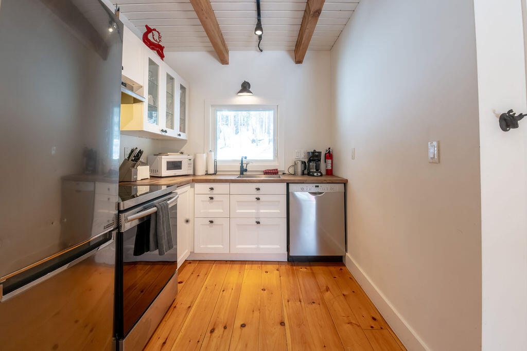 19 Hochsteig Lane Jay NY 12941