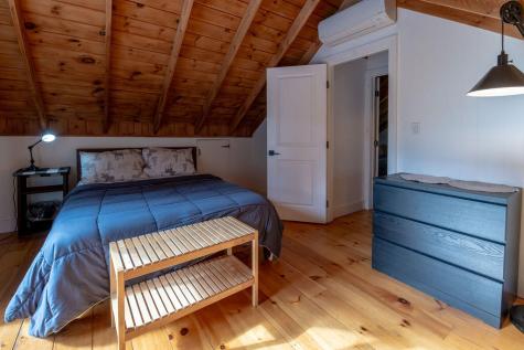 19 Hochsteig Lane Jay NY 12941