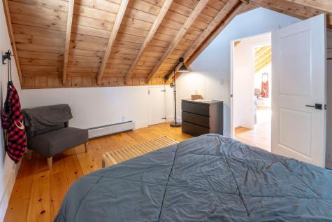 19 Hochsteig Lane Jay NY 12941