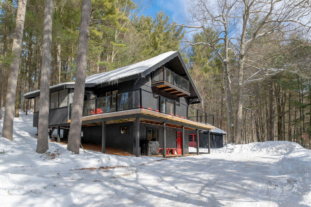 19 Hochsteig Lane Jay NY 12941