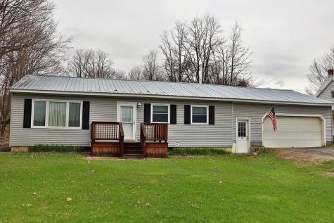 18 Mccutcheon Lane Saranac NY 12981