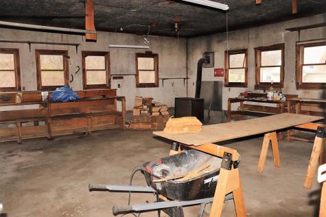 18 Mccutcheon Lane Saranac NY 12981