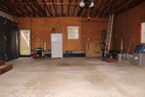18 Mccutcheon Lane Saranac NY 12981