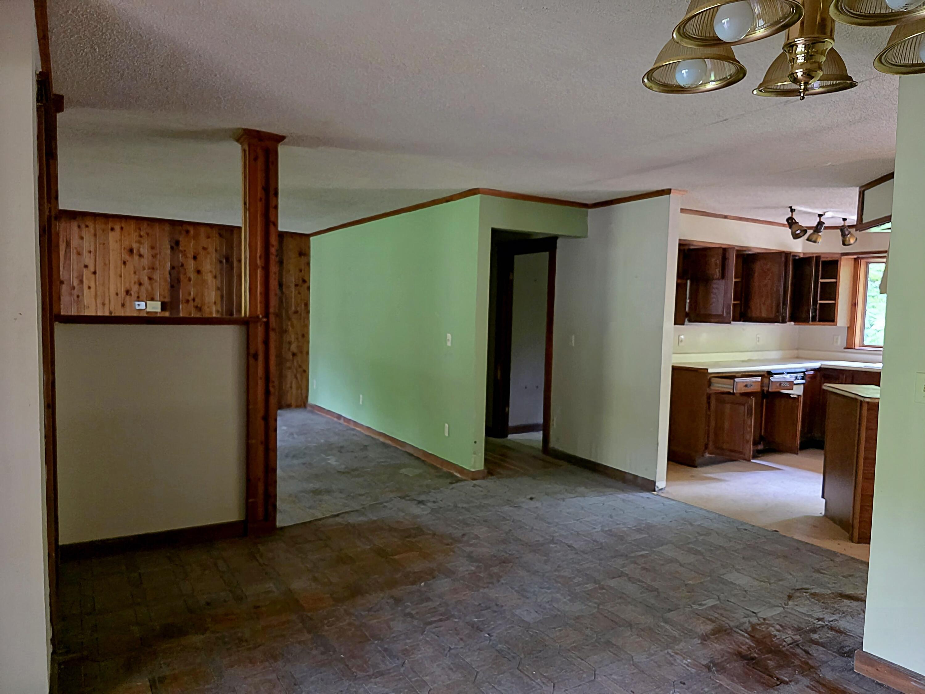 15 Brentwood Avenue Tupper Lake NY 12986