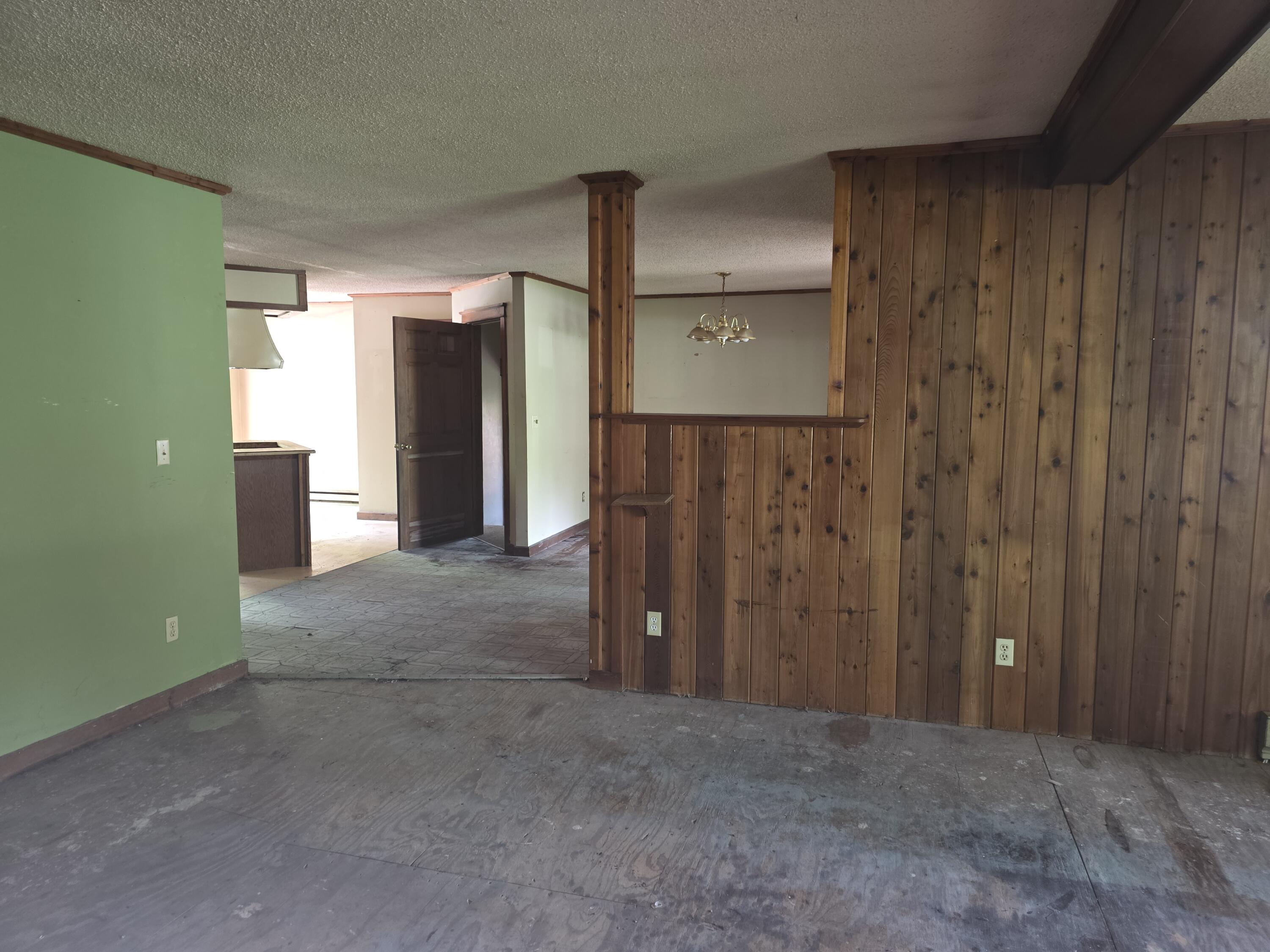 15 Brentwood Avenue Tupper Lake NY 12986