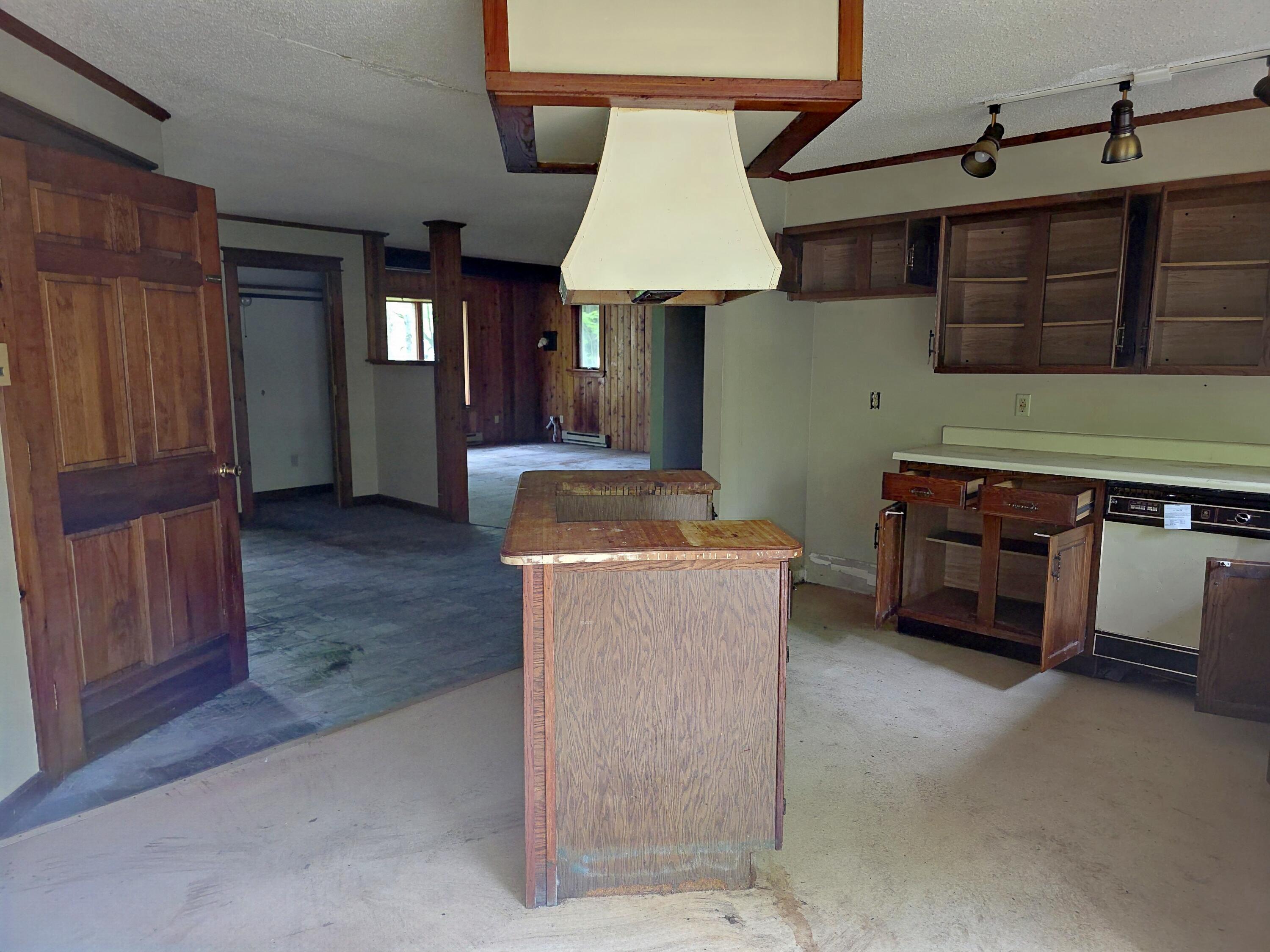 15 Brentwood Avenue Tupper Lake NY 12986