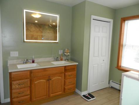 14 Homestead Drive Plattsburgh NY 12901