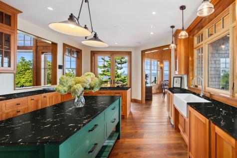 2226 Lakeshore Road Essex NY 12936