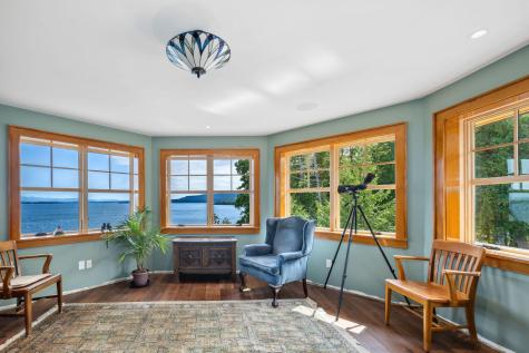 2226 Lakeshore Road Essex NY 12936