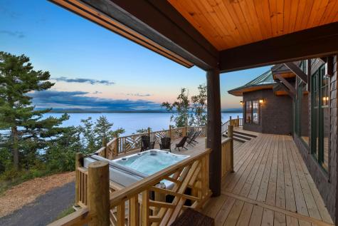 2226 Lakeshore Road Essex NY 12936