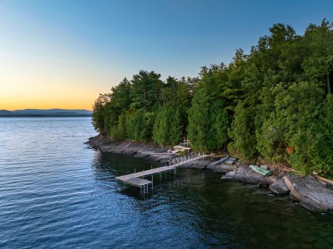 2226 Lakeshore Road Essex NY 12936