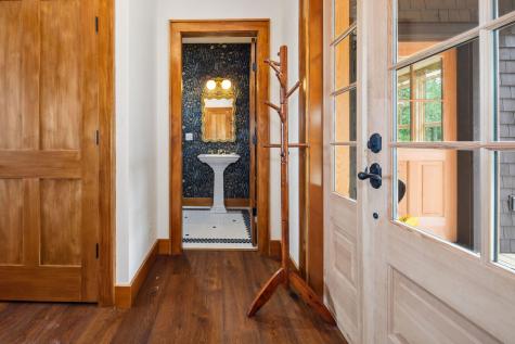 2226 Lakeshore Road Essex NY 12936