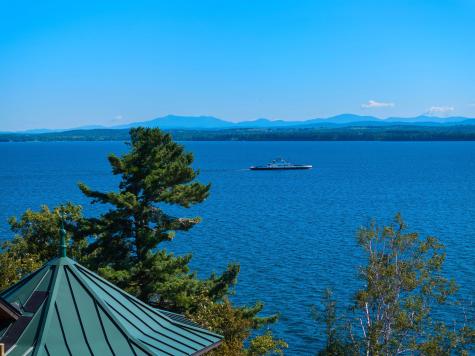 2226 Lakeshore Road Essex NY 12936