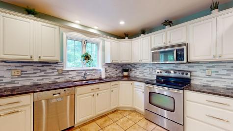 28 Twin Creek Drive Peru NY 12972