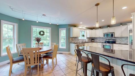 28 Twin Creek Drive Peru NY 12972