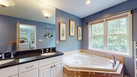 28 Twin Creek Drive Peru NY 12972