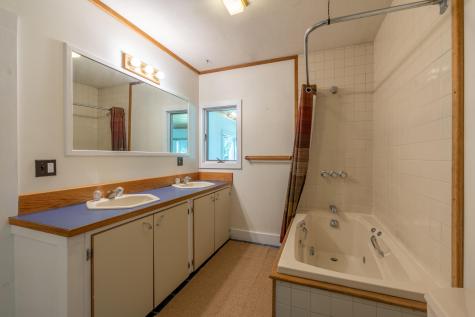 10870 Nys Route 9n Keene NY 12942