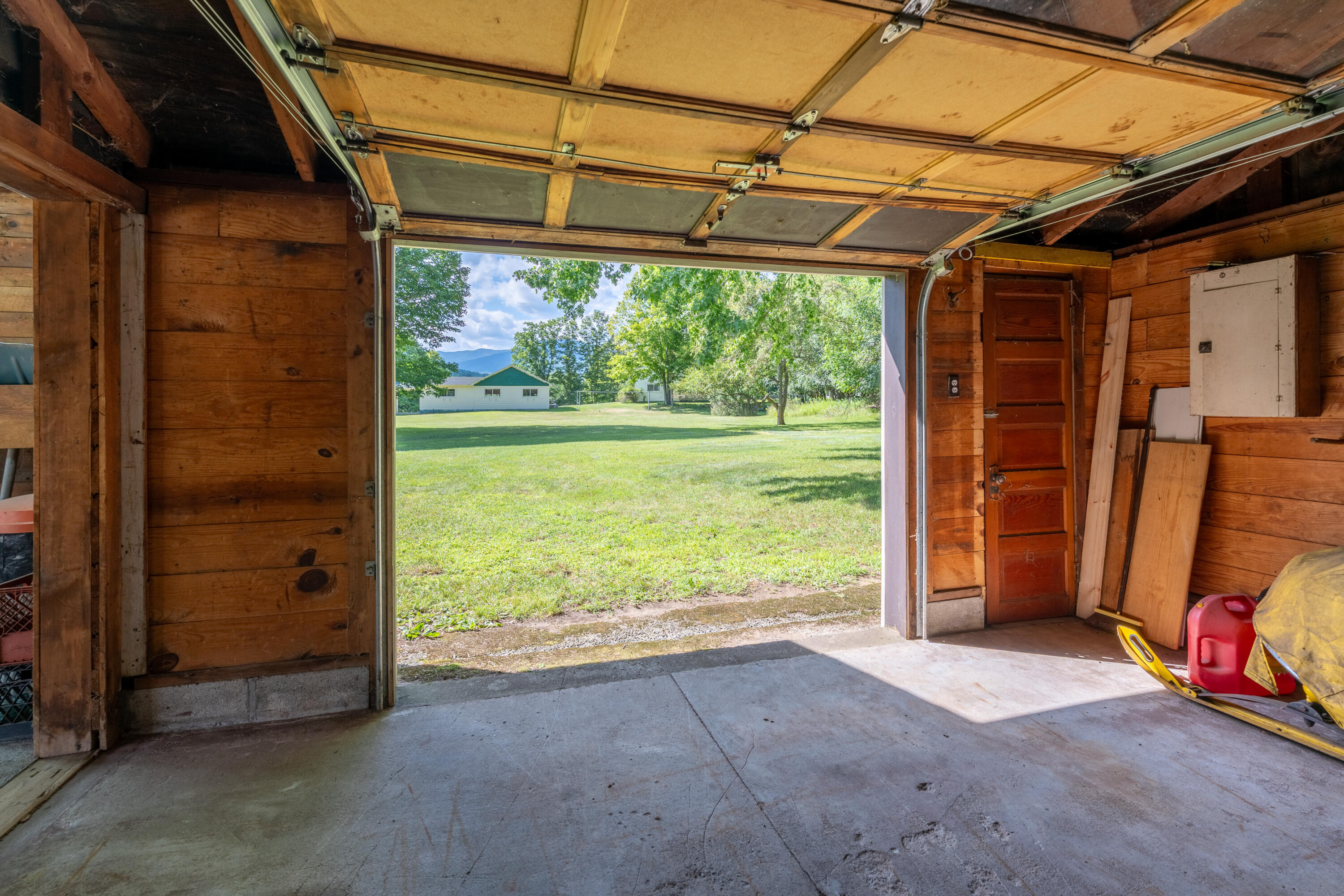 10870 Nys Route 9n Keene NY 12942