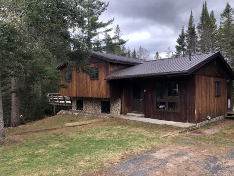 8 Landover Lane Lake Placid NY 12946
