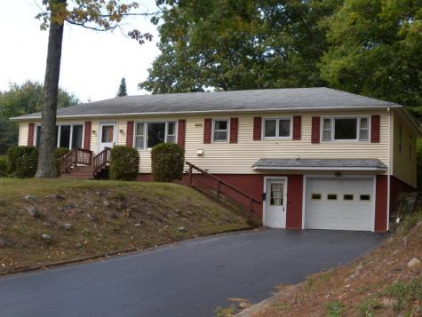 4 Hendrix Road Morrisonville NY 12962