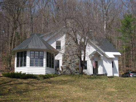 12 Hayes Lane Saranac Lake NY 12983