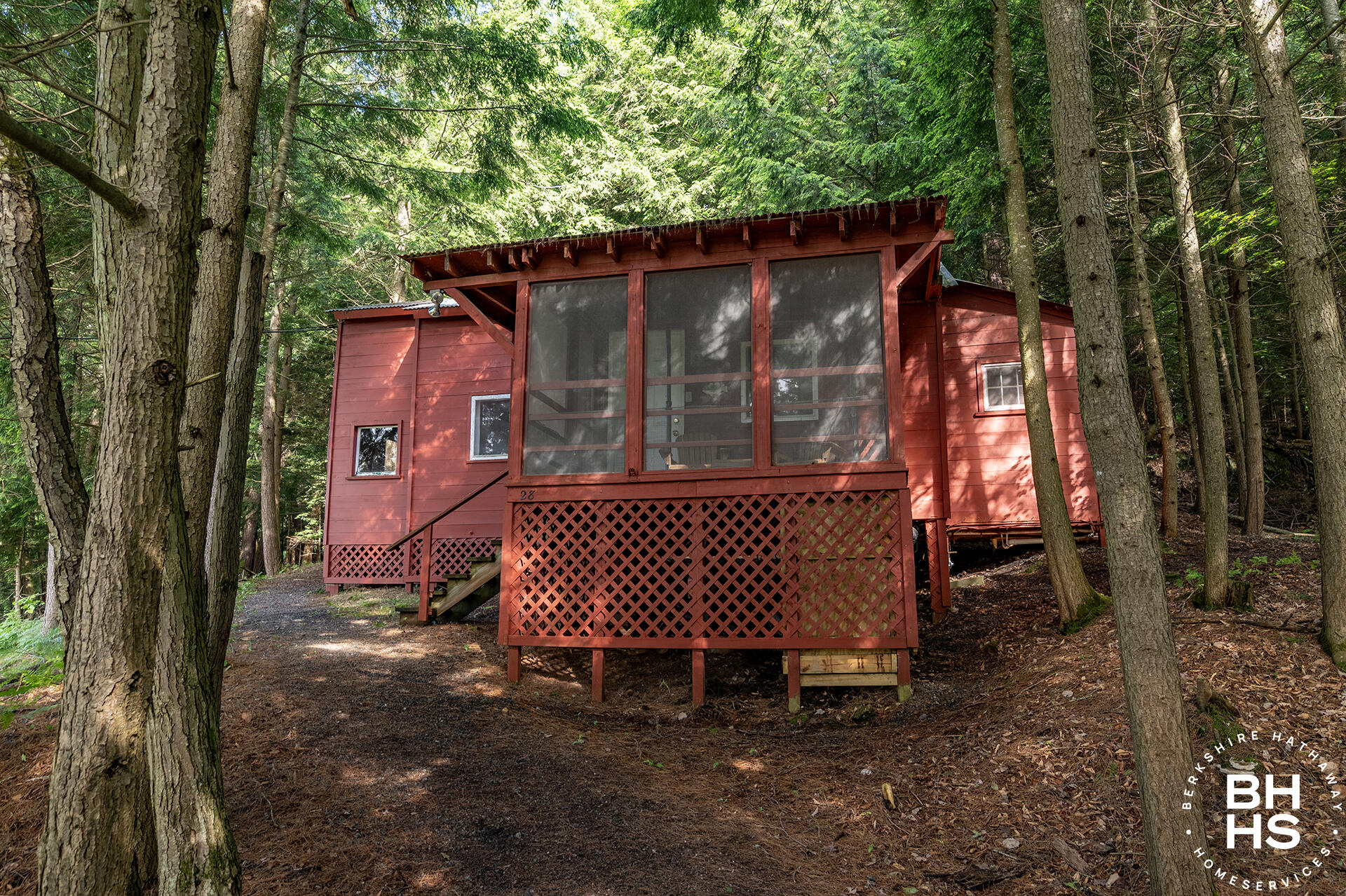 28 Bayside Drive Saranac Lake NY 12983