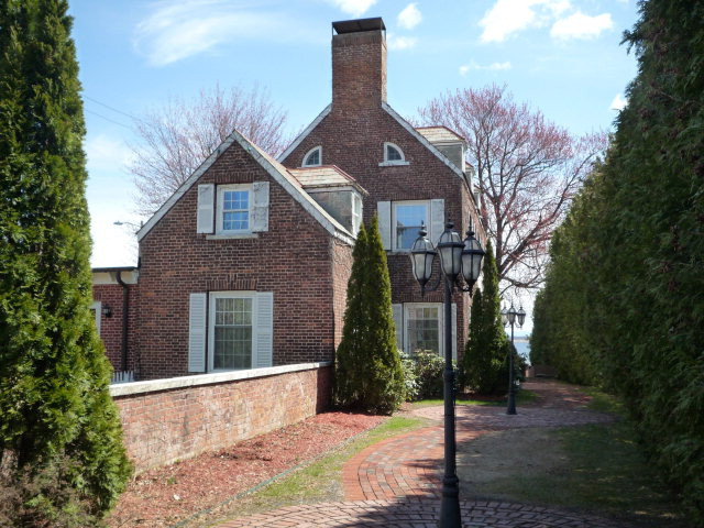 52 Cumberland Avenue Plattsburgh NY 12901