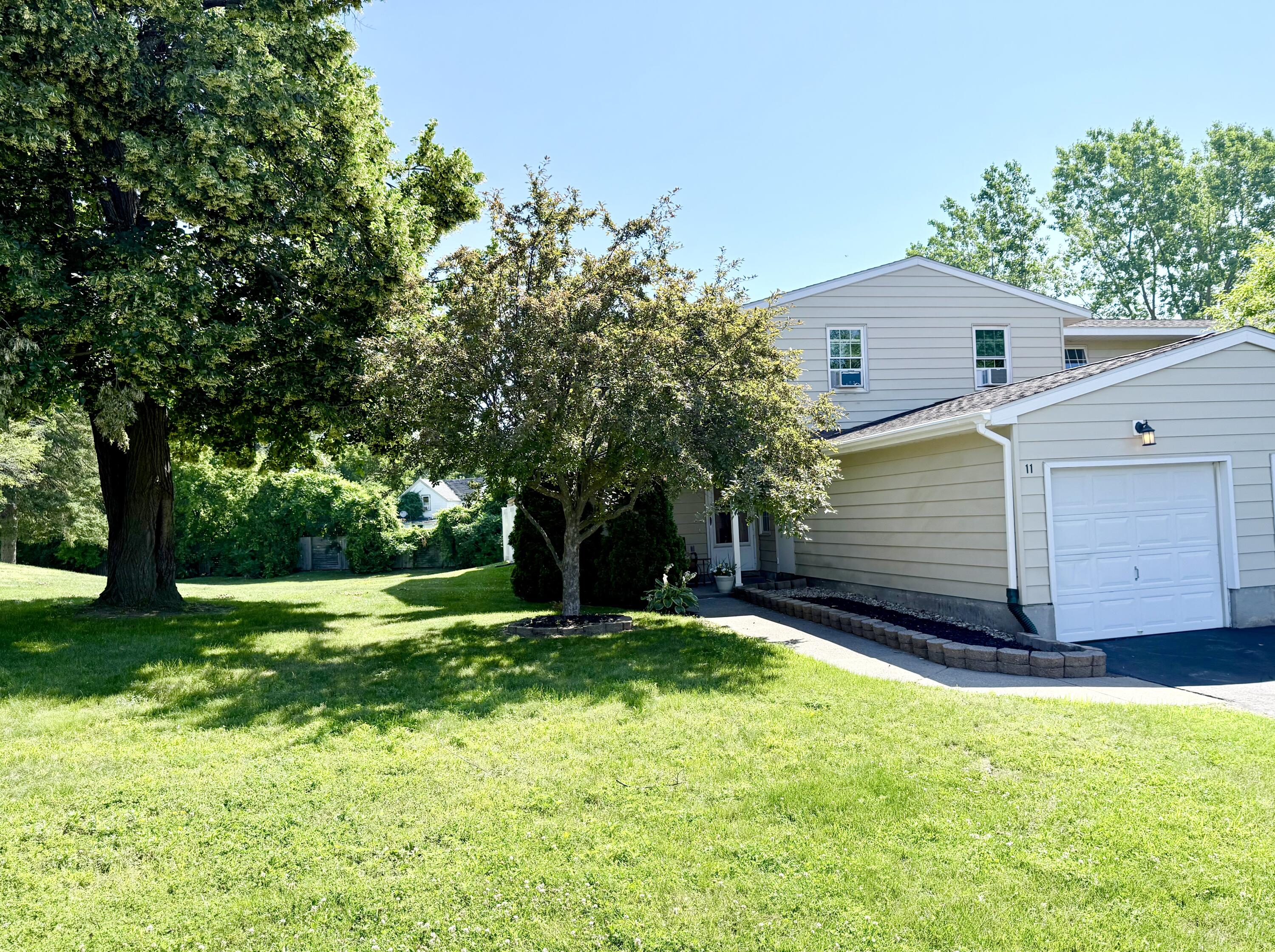 11 Baltimore Way Plattsburgh NY 12903