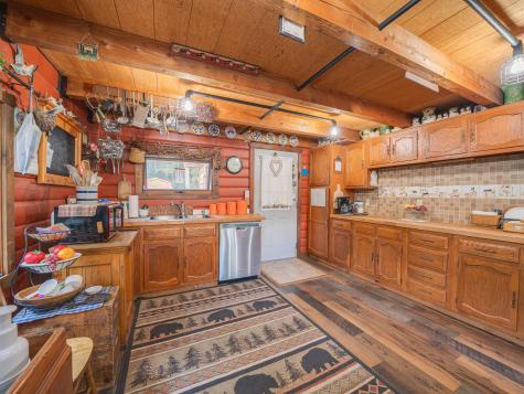 11 Bellevue Terrace Tupper Lake NY 12986