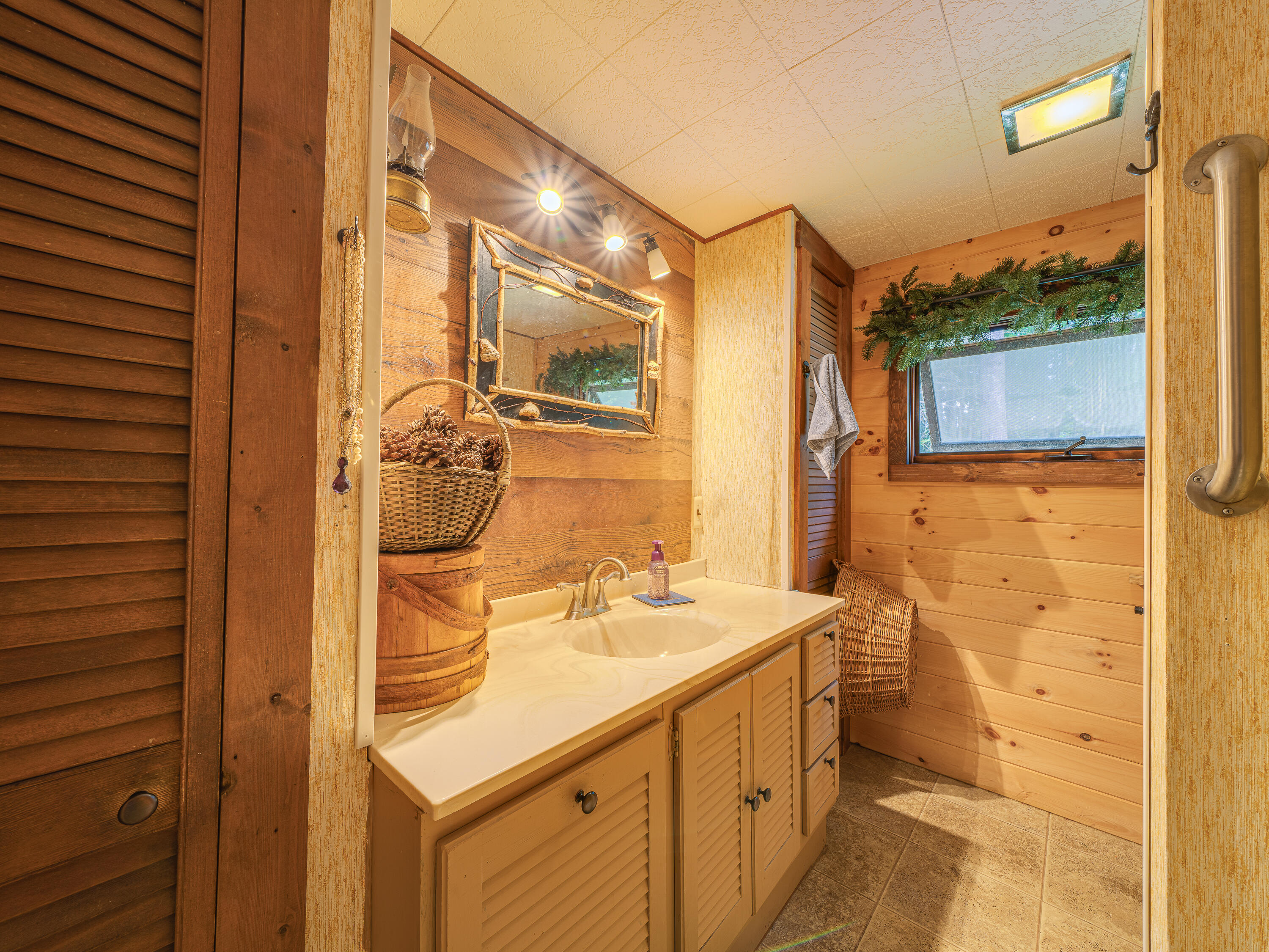 11 Bellevue Terrace Tupper Lake NY 12986