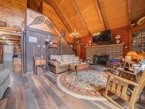 11 Bellevue Terrace Tupper Lake NY 12986