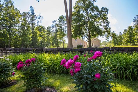 2783 Essex Road Essex NY 12936