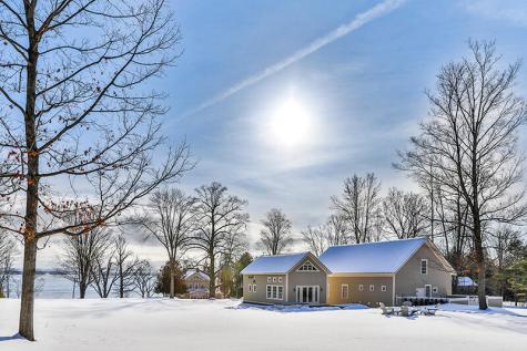 2783 Essex Road Essex NY 12936