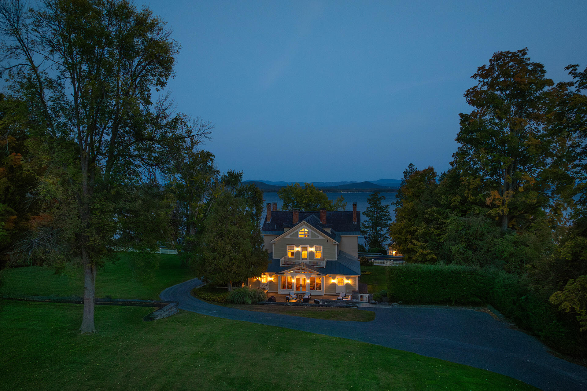 2783 Essex Road Essex NY 12936