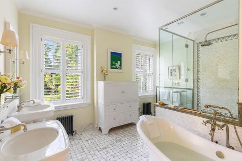 2783 Essex Road Essex NY 12936