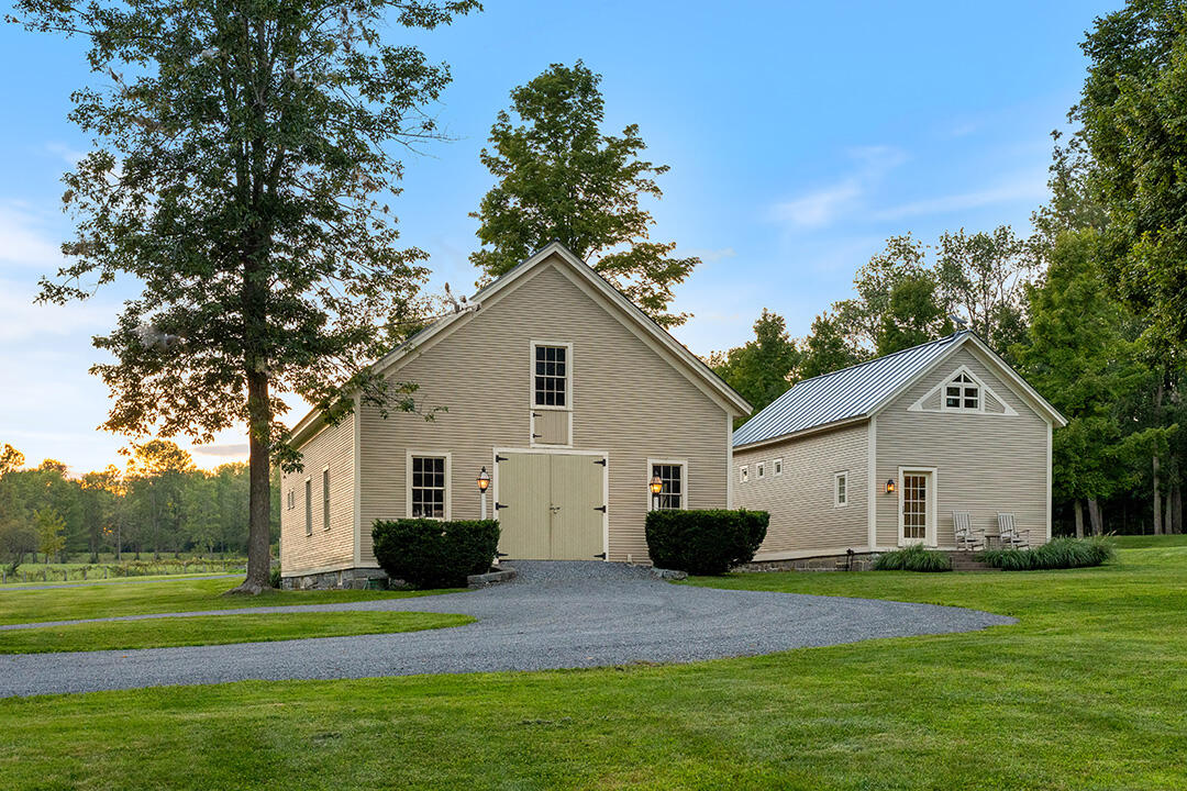 2783 Essex Road Essex NY 12936