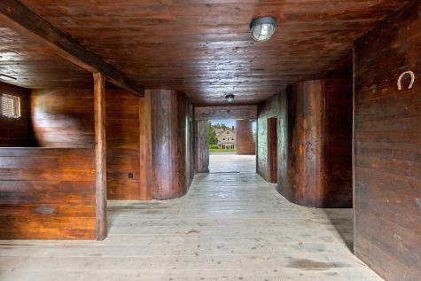 2783 Essex Road Essex NY 12936