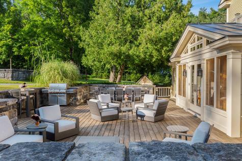 2783 Essex Road Essex NY 12936