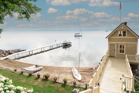 2783 Essex Road Essex NY 12936