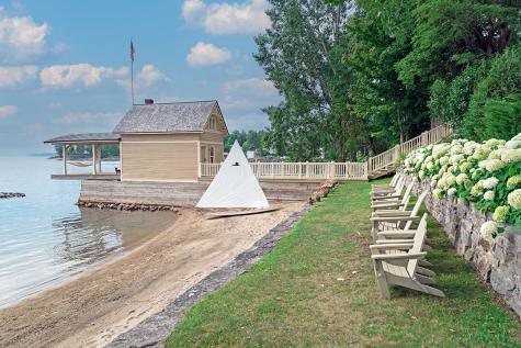 2783 Essex Road Essex NY 12936