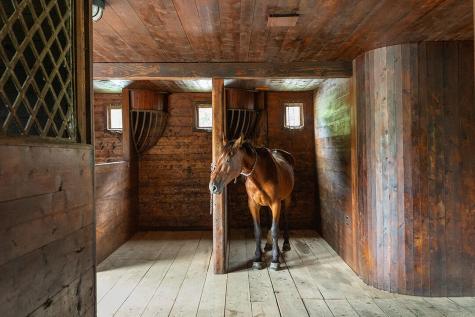 2783 Essex Road Essex NY 12936