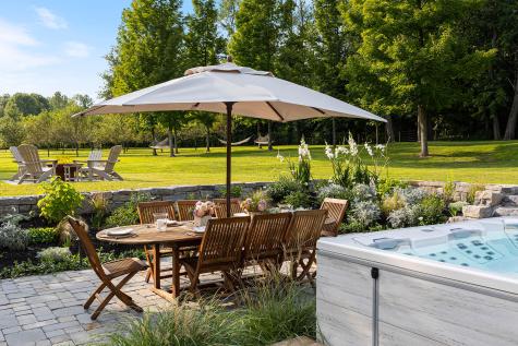 2783 Essex Road Essex NY 12936